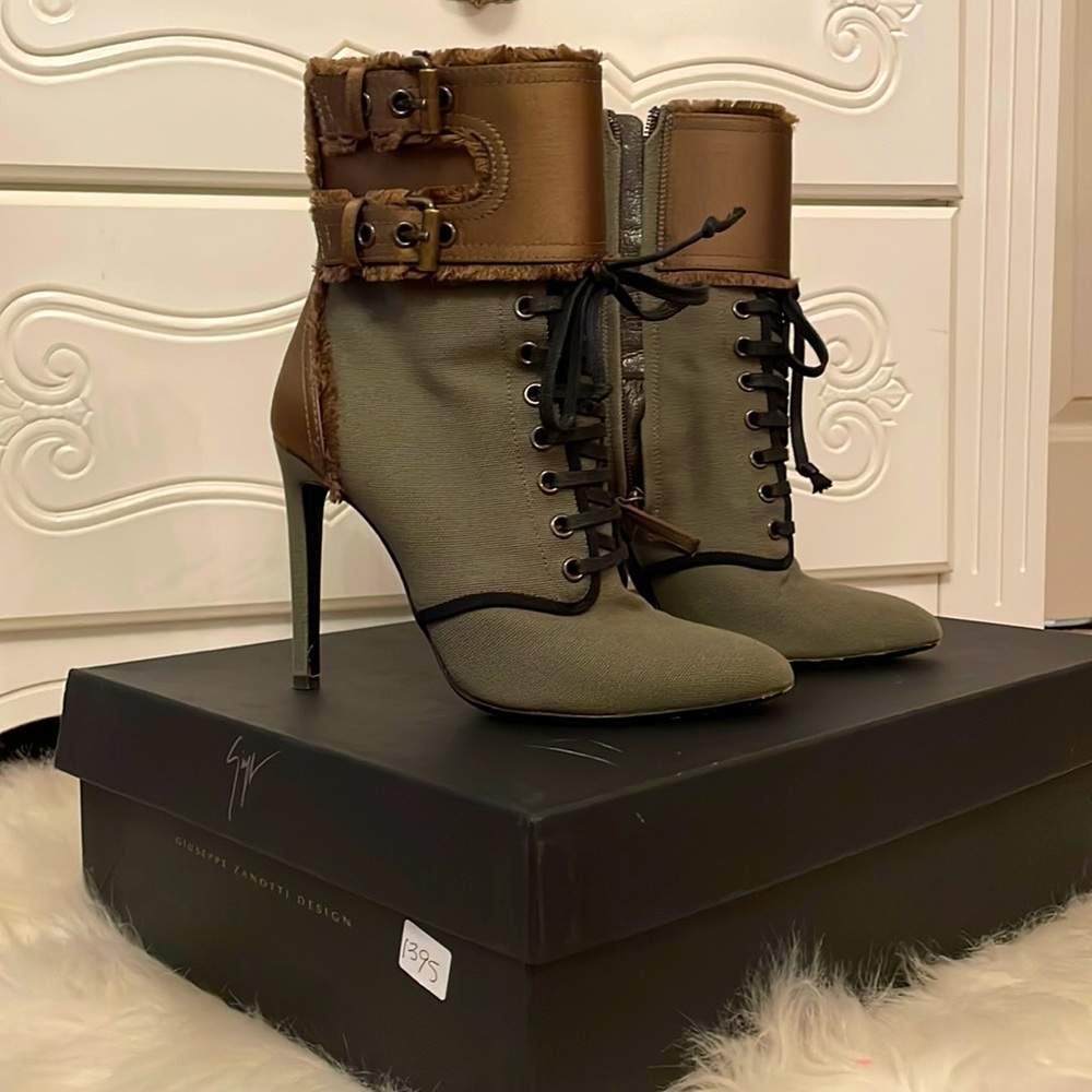 Trendy booties